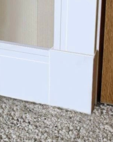 Rodapés e Acabamentos